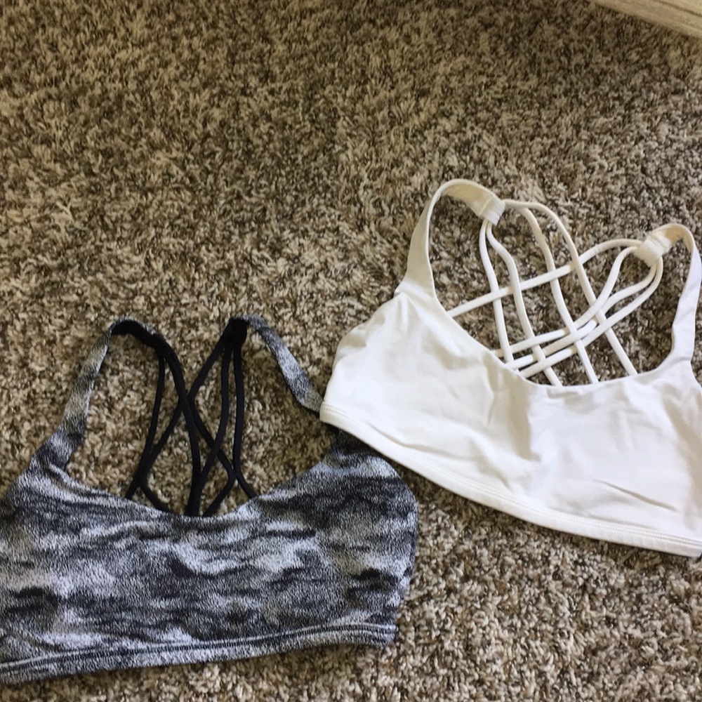 Lululemon sports bras